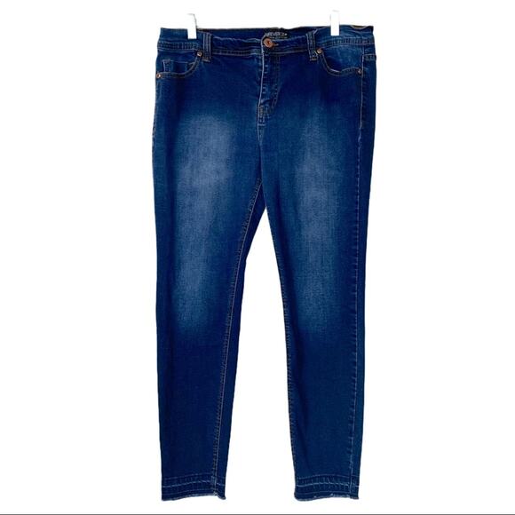 Forever 21 Plus Jeans 10.5" High Rise Skinny Ankle Dark Wash Women's Size 12 - Picture 3 of 8